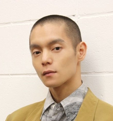 窪田正孝丸刈り