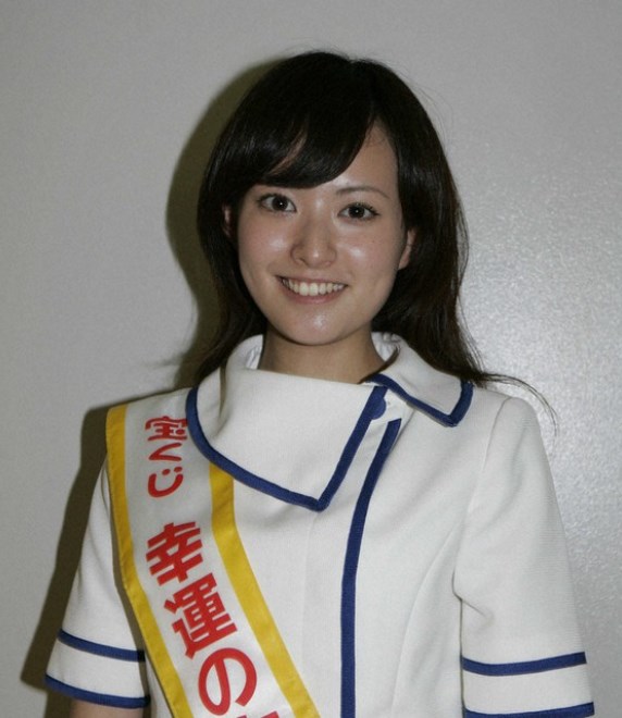 西島まどか「宝くじの女神」