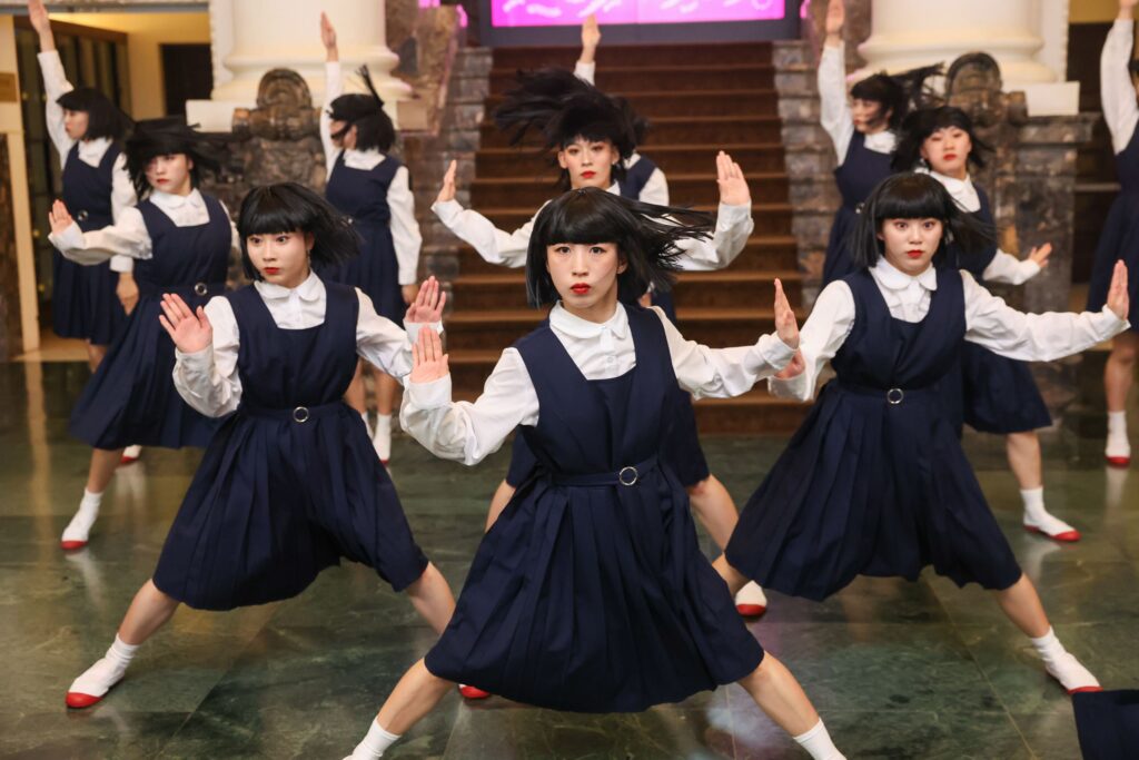 アバンギャルディダンス画像1