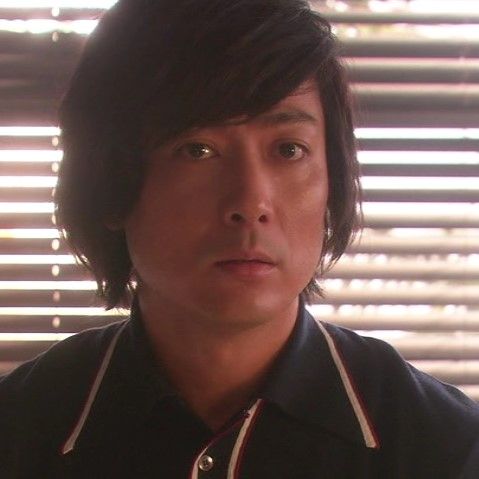 赤塚不二夫役の玉山鉄二
