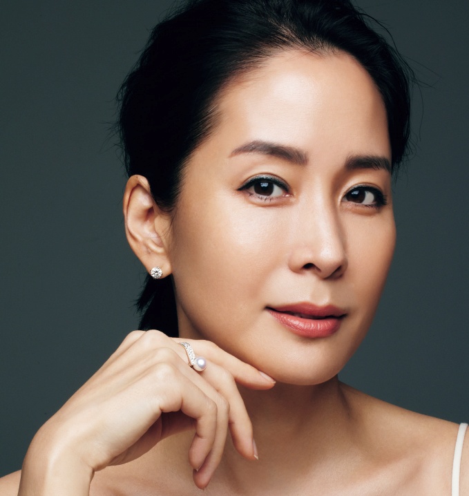 内田恭子