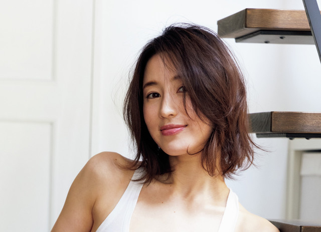 寒川綾奈