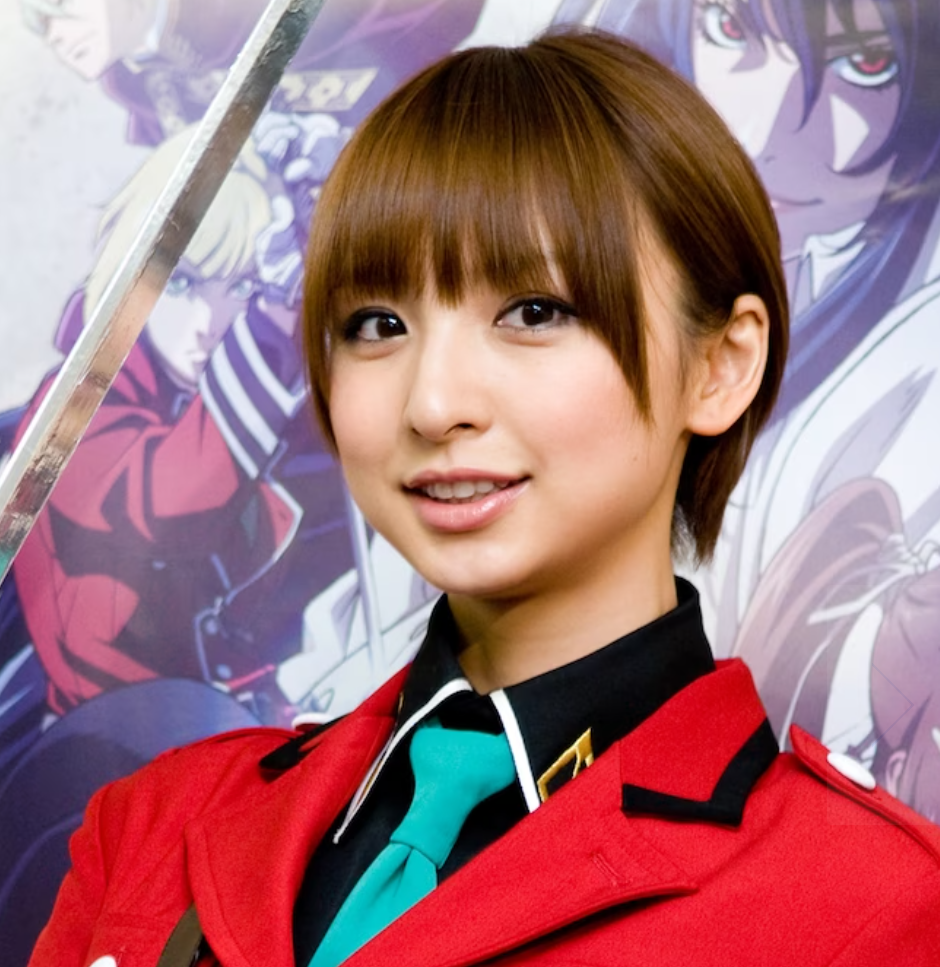 篠田麻里子昔の画像5