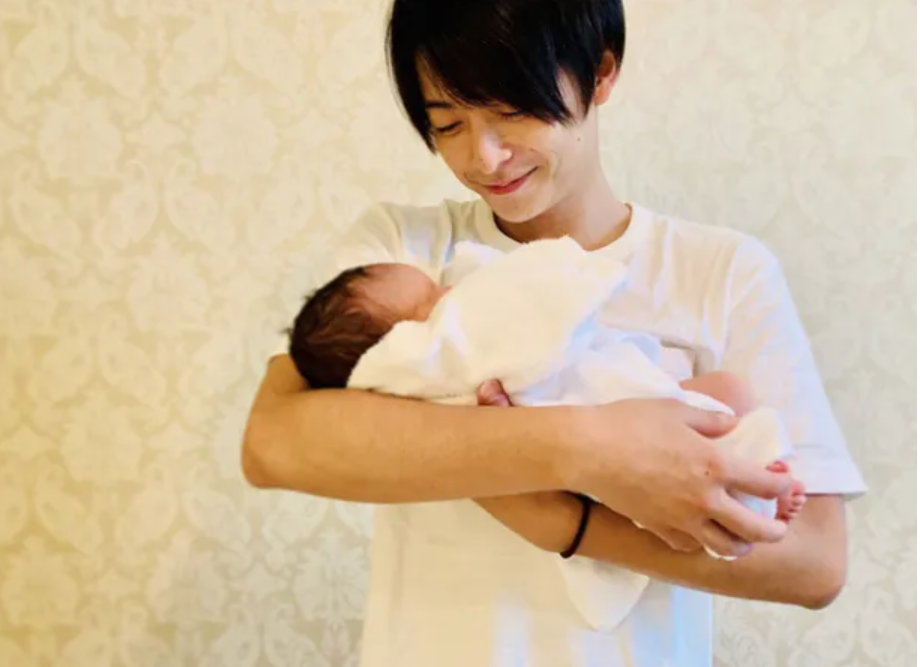 第一子誕生の小池徹平