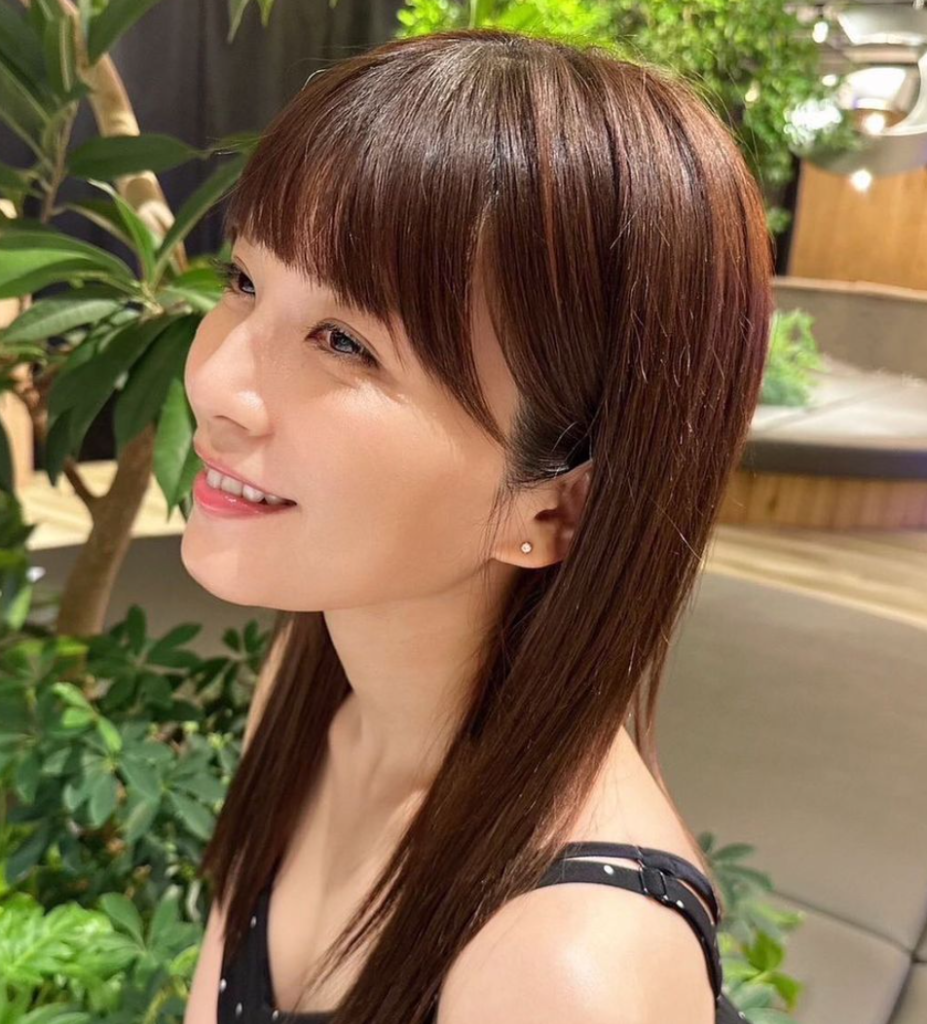 宇野実彩子インスタ画像４
