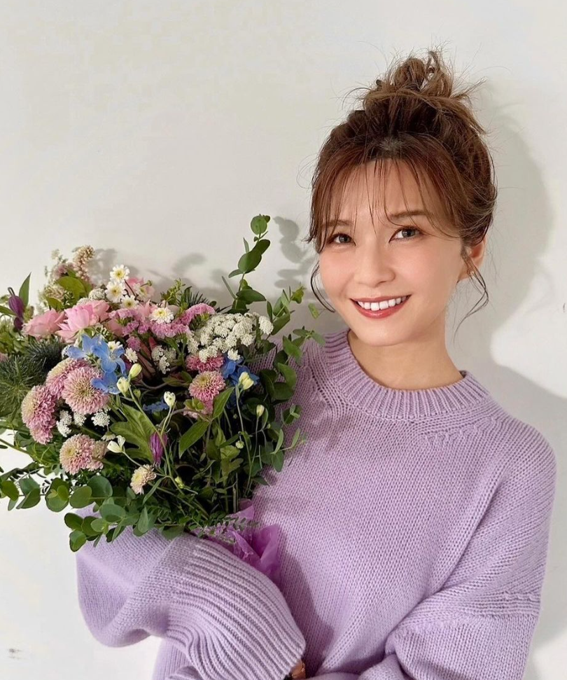 宇野実彩子インスタ画像３