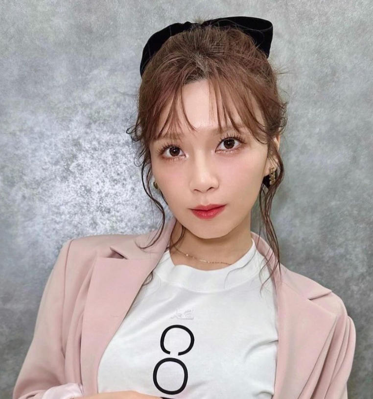 宇野実彩子インスタ画像１