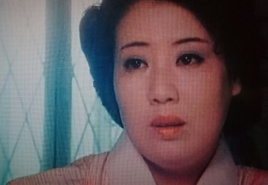 若い頃の茅島成美２