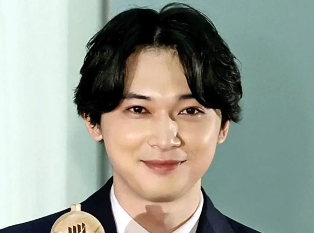 吉沢亮画像１