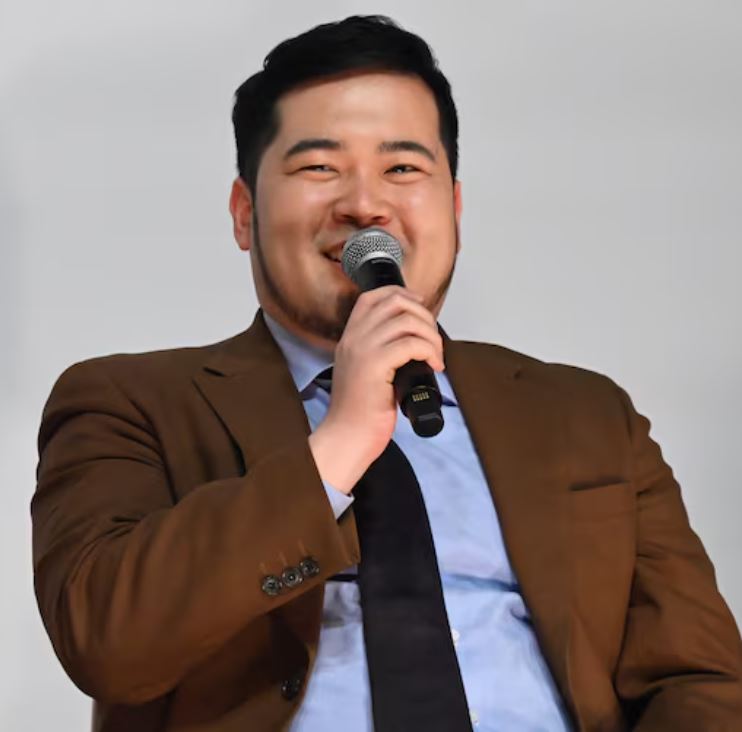 松井ケムリ体格