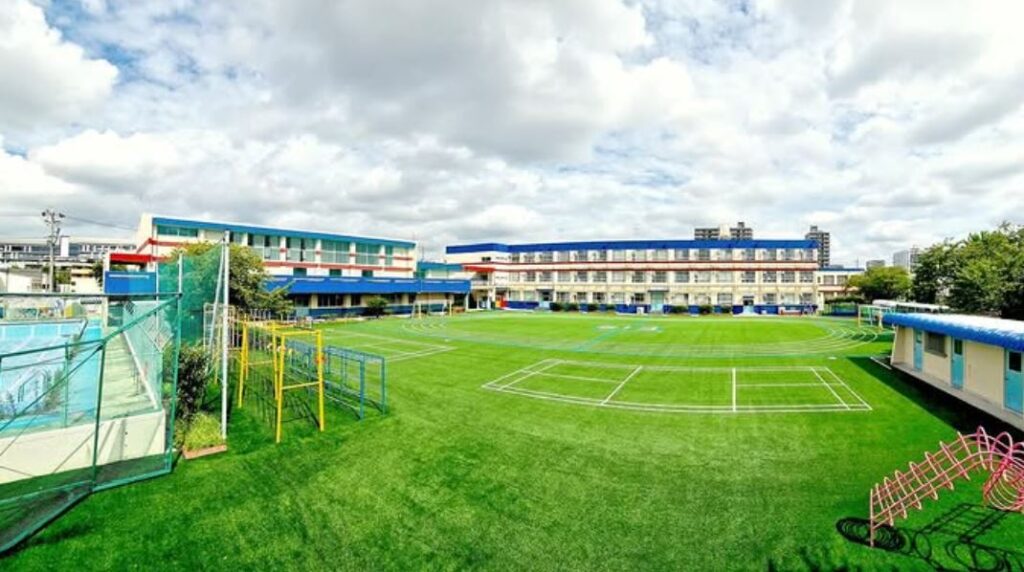 江西国際学園外観