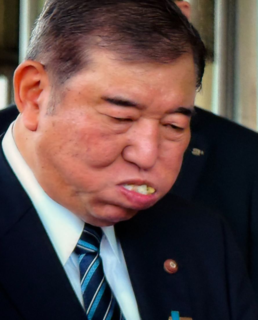 石破茂の食べ方画像2