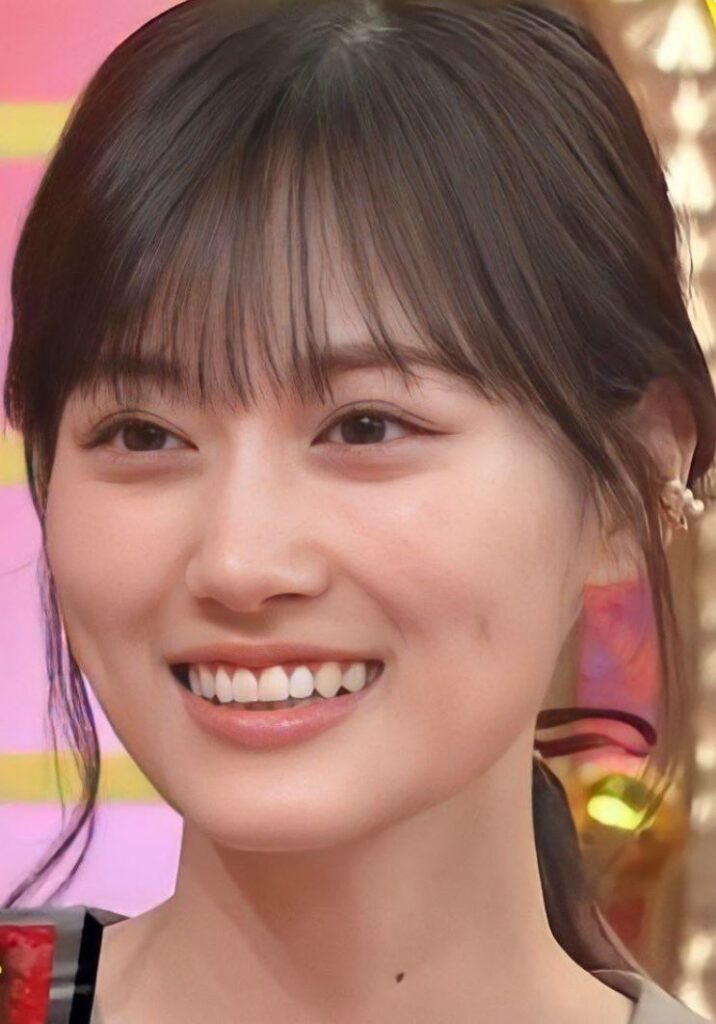 山下美月の歯並び画像3