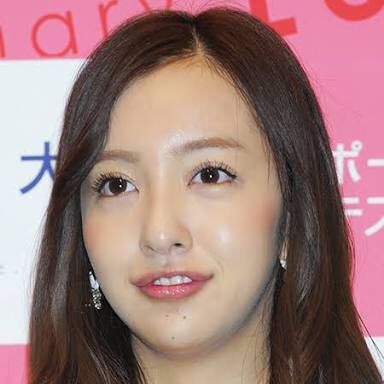 板野友美画像４